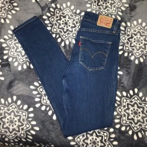 Levi’s 721 High Rise Skinny Jeans